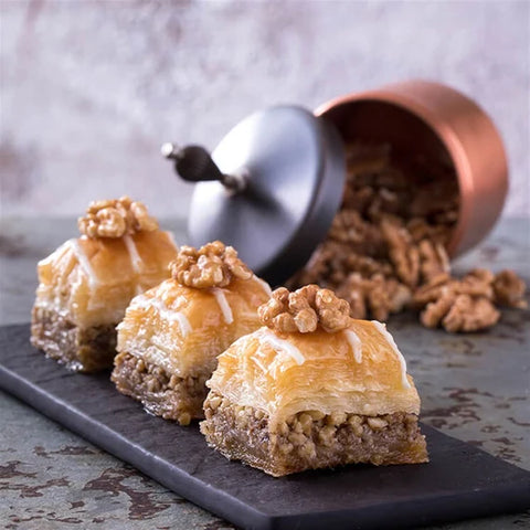 Payna Baklava Walnut