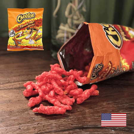 Cheetos Flamin' Hot Crunchy USA King Size - FragFuel