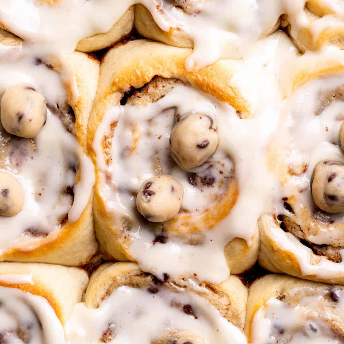 Cookie Dough Bites Cinnamon Bun - FragFuel
