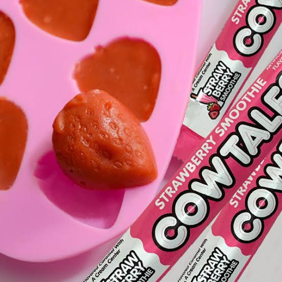 Cow Tales Strawberry Smoothie