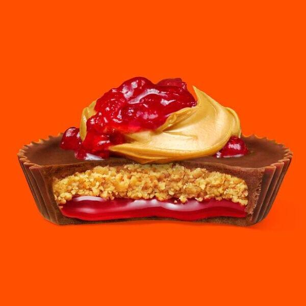 Reese's PB&J Strawberry Big Cup - FragFuel